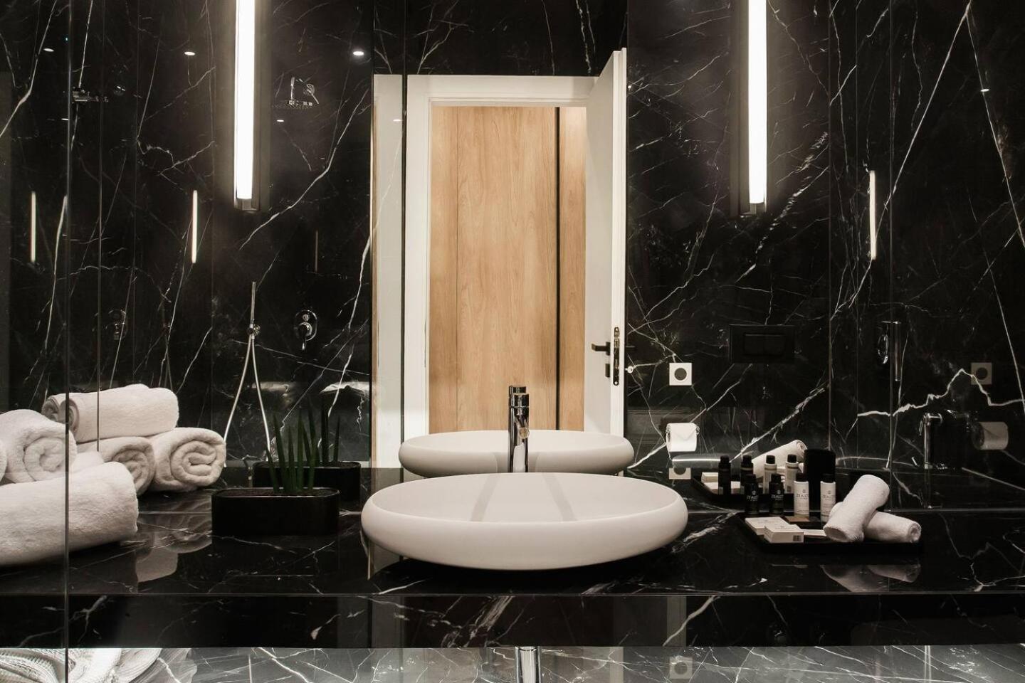 2 Sidebyside Suites In Athens Riviera By The Olon Extérieur photo